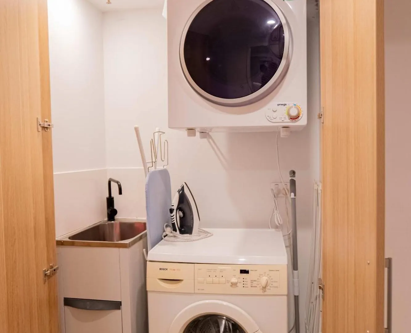 קנברה 2 Bedroom 2 Bath 1 Car On Lonsdale Street דירה