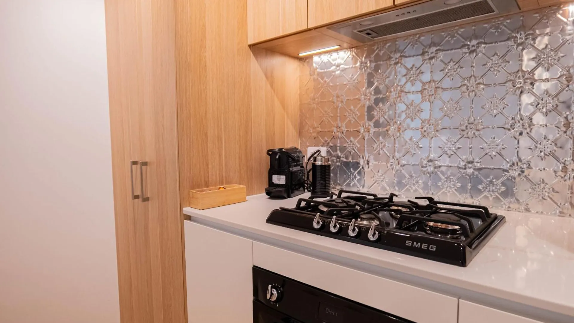 קנברה 2 Bedroom 2 Bath 1 Car On Lonsdale Street דירה