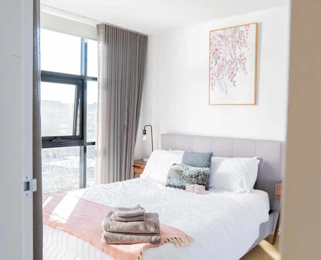 קנברה 2 Bedroom 2 Bath 1 Car On Lonsdale Street 0*,